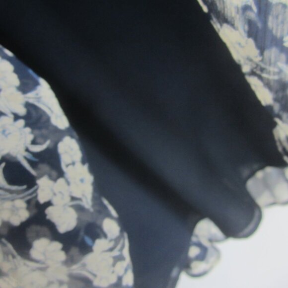Ralph Lauren Womens Plus 2X Navy Blue Ivory Floral 100% Silk Midi Skirt Cottage - Picture 7 of 8